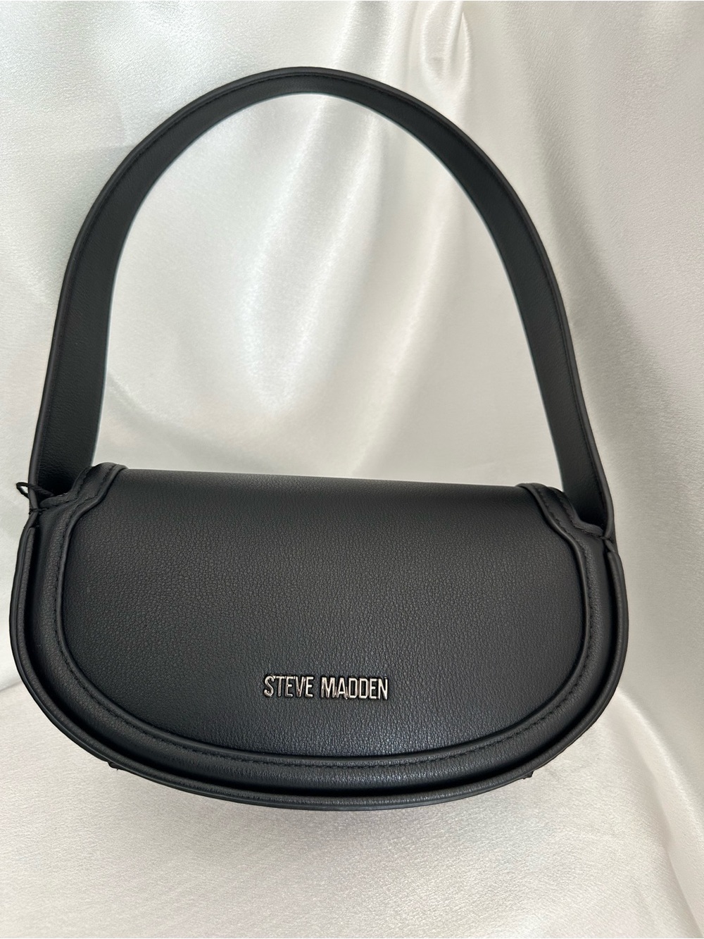Steve Madden BBAY Black Baguette Shoulder Bag